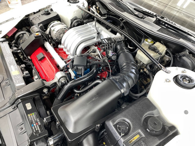 Used 1991 Cadillac Allante image 17
