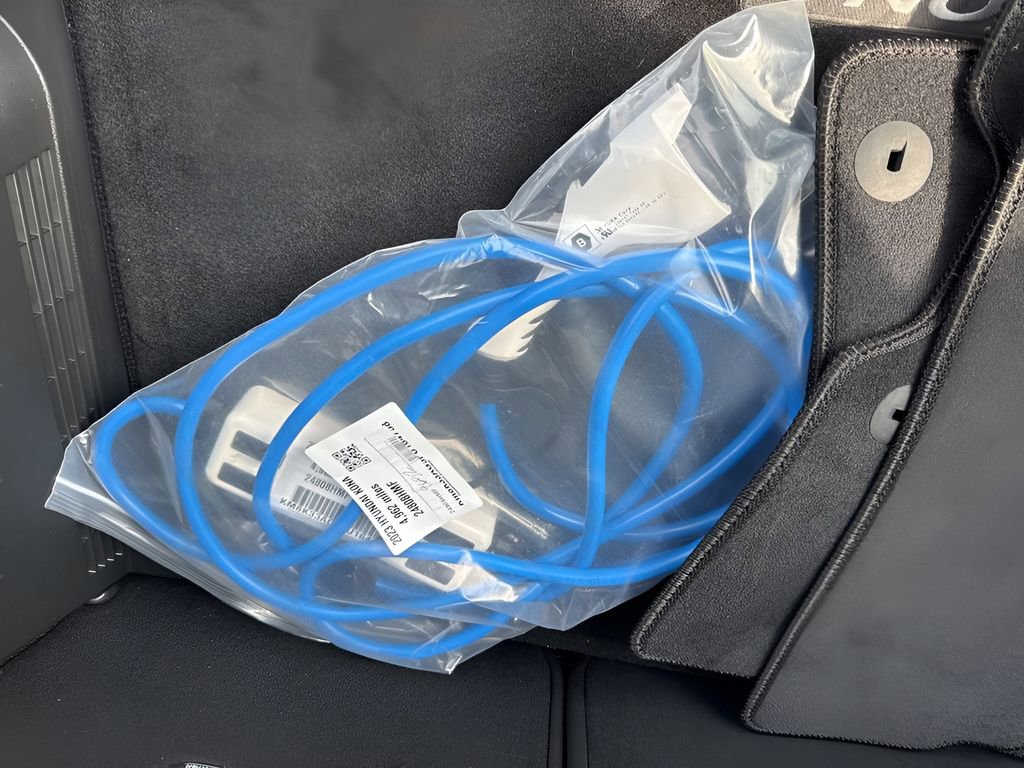 Used 2023 Hyundai Kona SEL w/ Cargo Package image 29