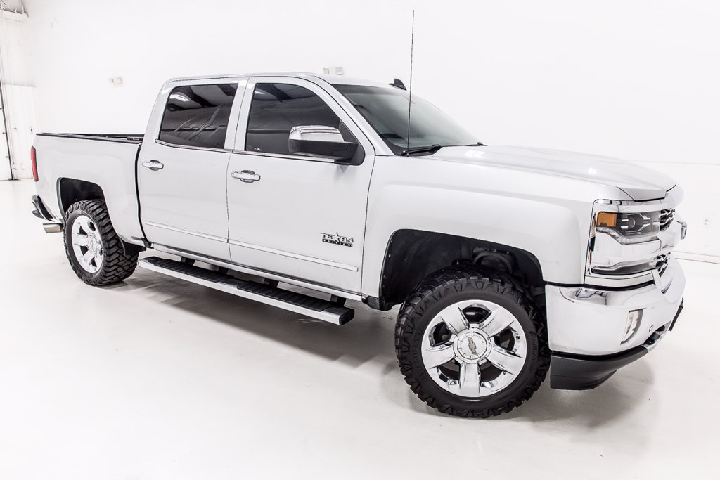 Used 2018 Chevrolet Silverado 1500 LTZ w/ Texas Edition RWD image 7