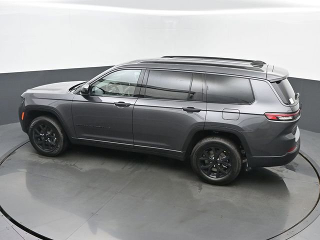 New 2026 Jeep Grand Cherokee L Laredo image 42