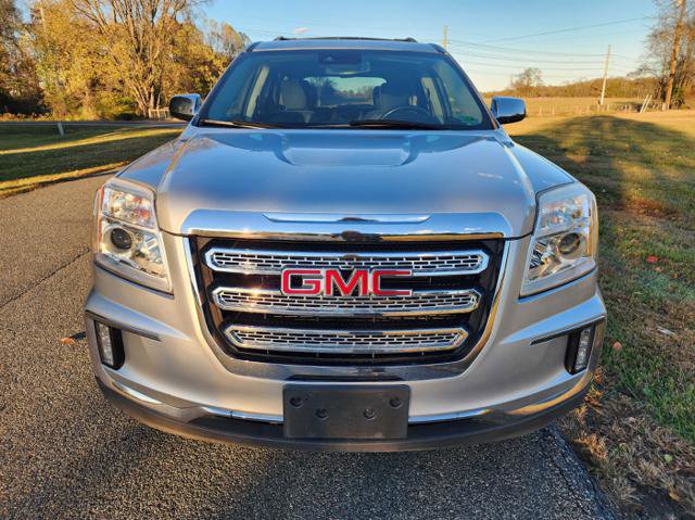 Used 2016 GMC Terrain SLE w/ Technology Package image 3