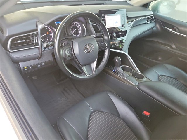 Used 2021 Toyota Camry SE image 6