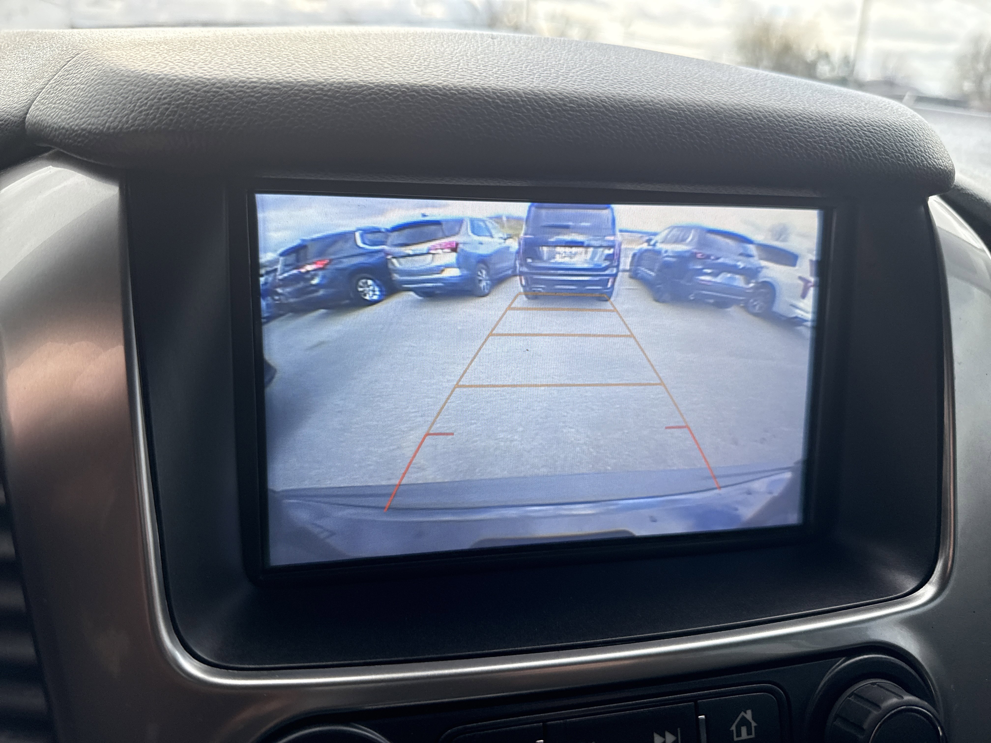 Used 2020 Chevrolet Tahoe LS AWD/4WD image 23