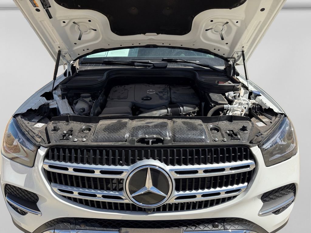 Used 2024 Mercedes-Benz GLE 450e 4MATIC image 9