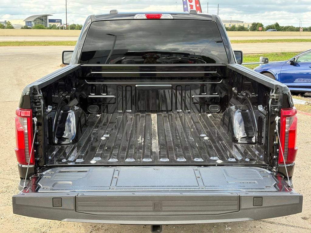 Used 2025 Ford F150 XL w/ Equipment Group 103A High AWD/4WD image 11