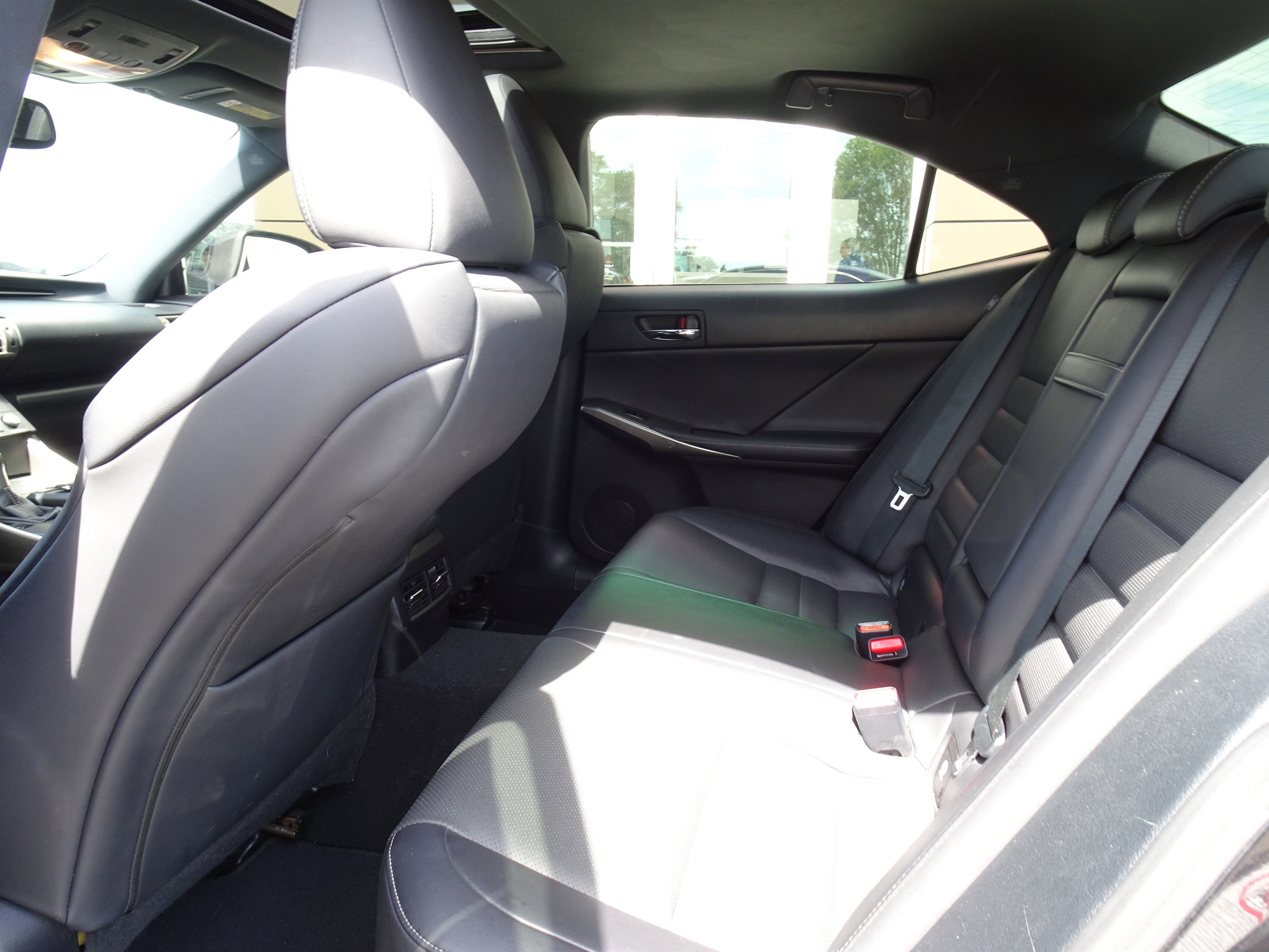 Used 2016 Lexus IS 300 AWD w/ F Sport Package image 15