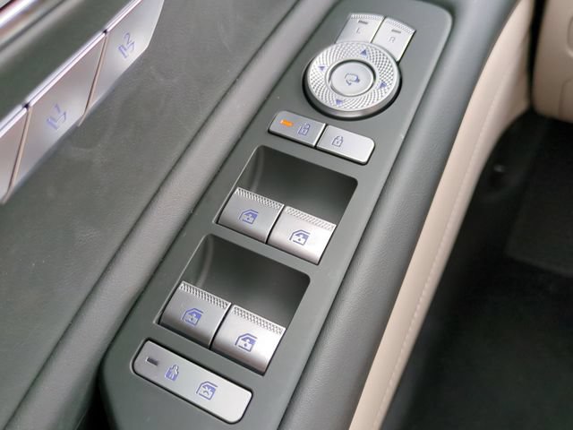 Used 2025 Genesis GV80 3.5T Advanced AWD/4WD image 22