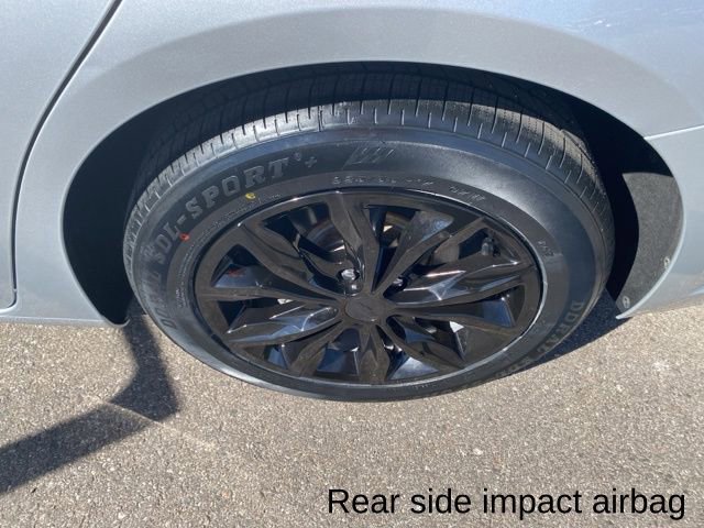 Used 2020 Chevrolet Malibu LT image 29