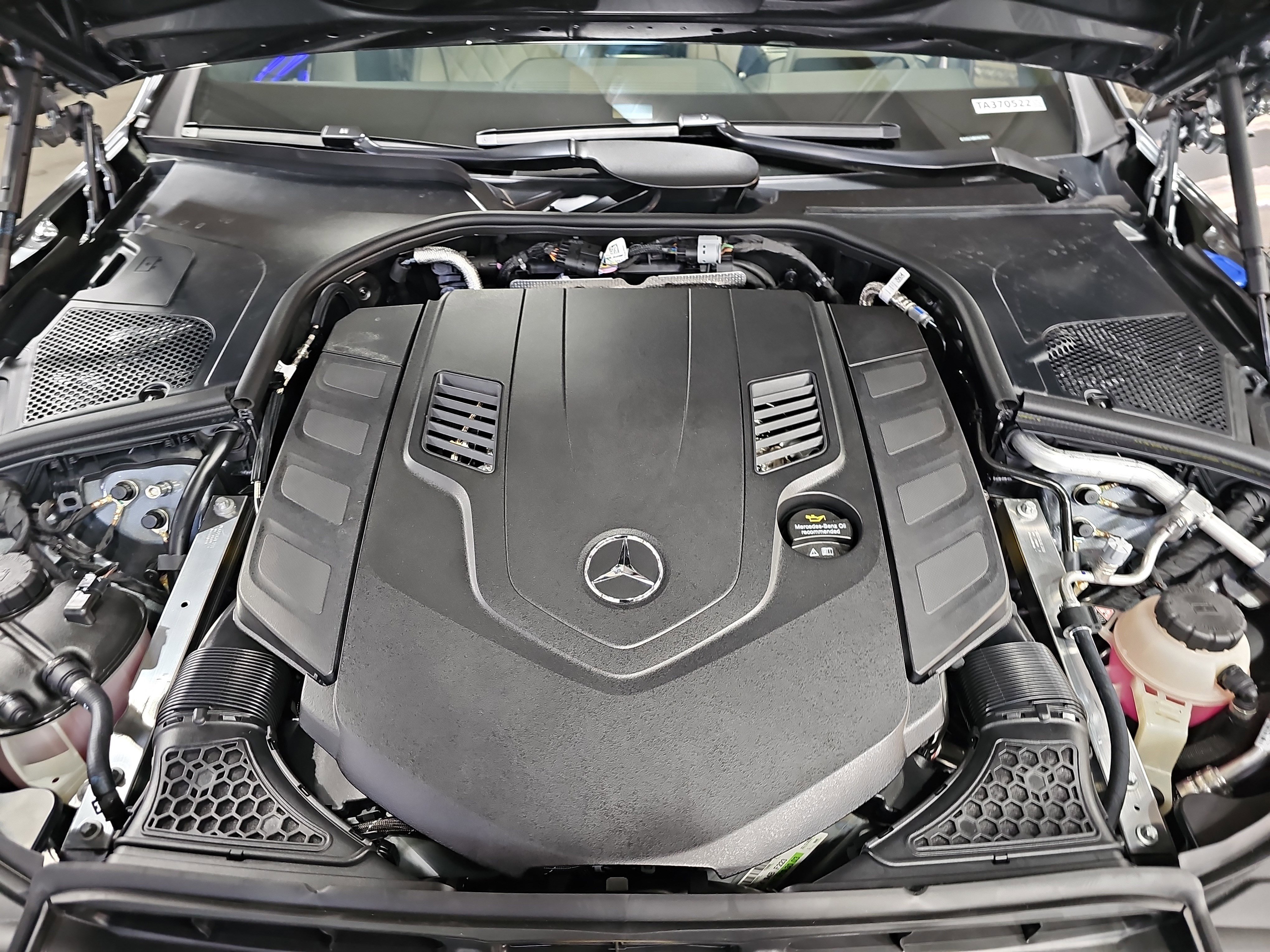New 2026 Mercedes-Benz S 580 4MATIC Sedan image 32