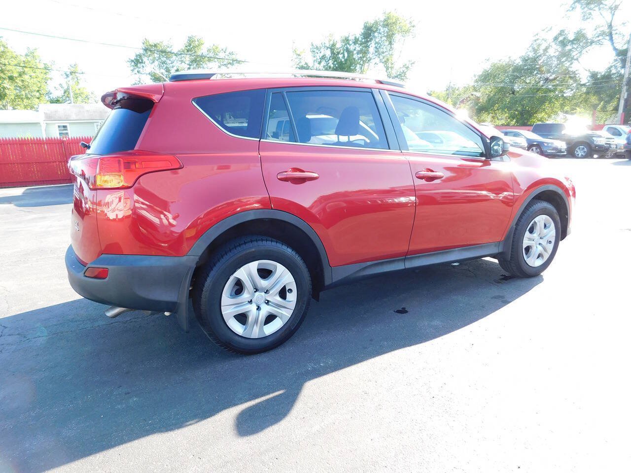 Used 2013 Toyota RAV4 LE AWD/4WD image 28