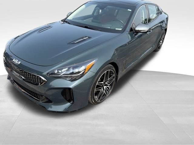 Used 2023 Kia Stinger GT2 AWD/4WD image 4
