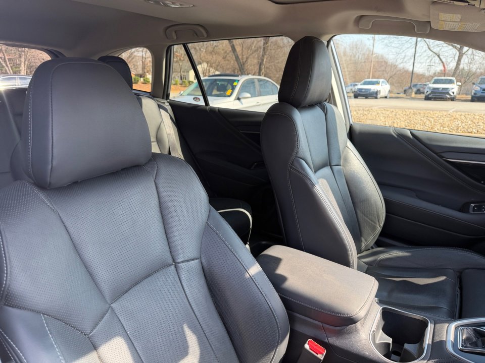 Used 2023 Subaru Outback Touring XT image 33