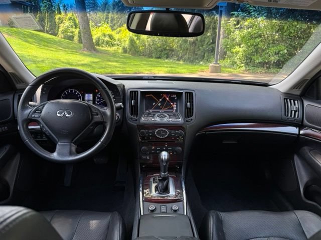 Used 2012 INFINITI G37 x Sedan w/ Premium Pkg AWD/4WD image 11