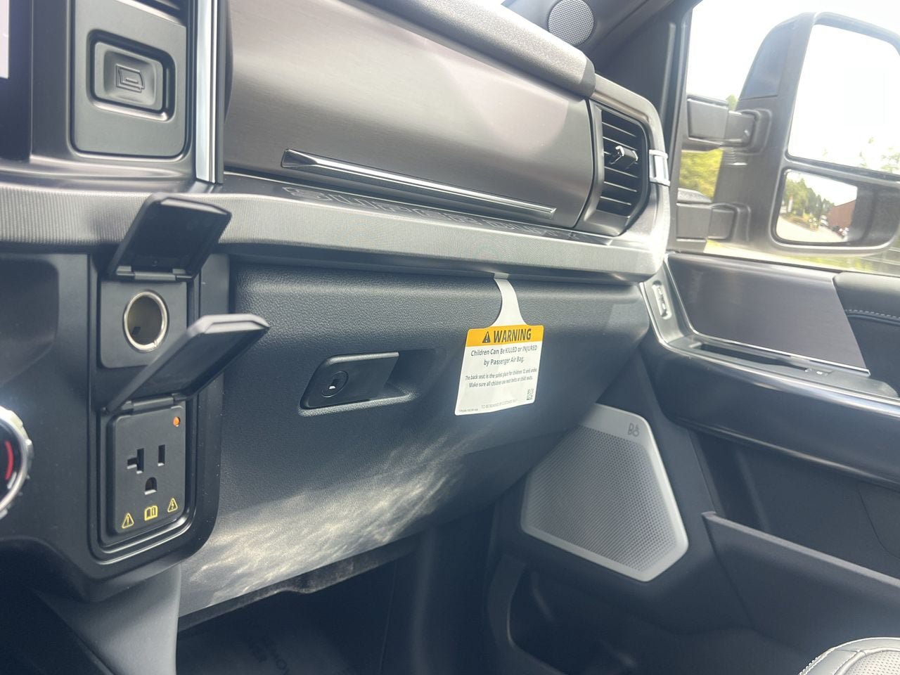 New 2026 Ford F350 Platinum AWD/4WD image 9