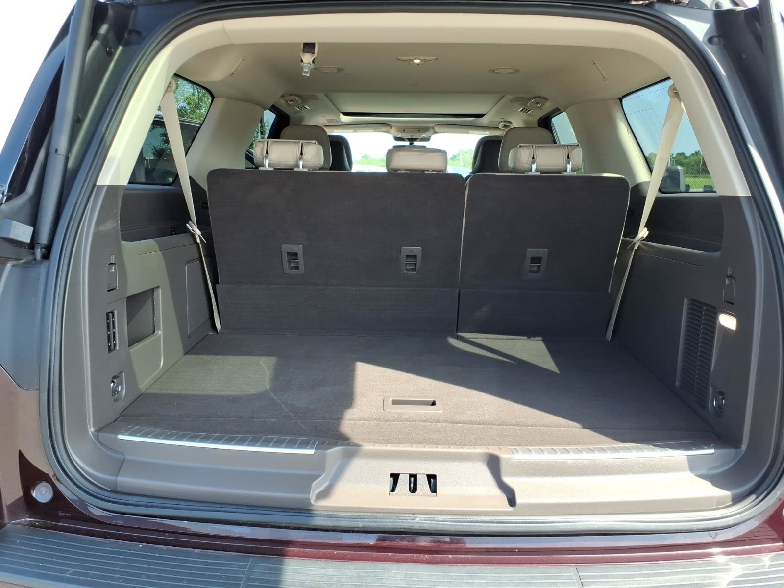 Used 2024 Lincoln Navigator L Reserve AWD/4WD image 16