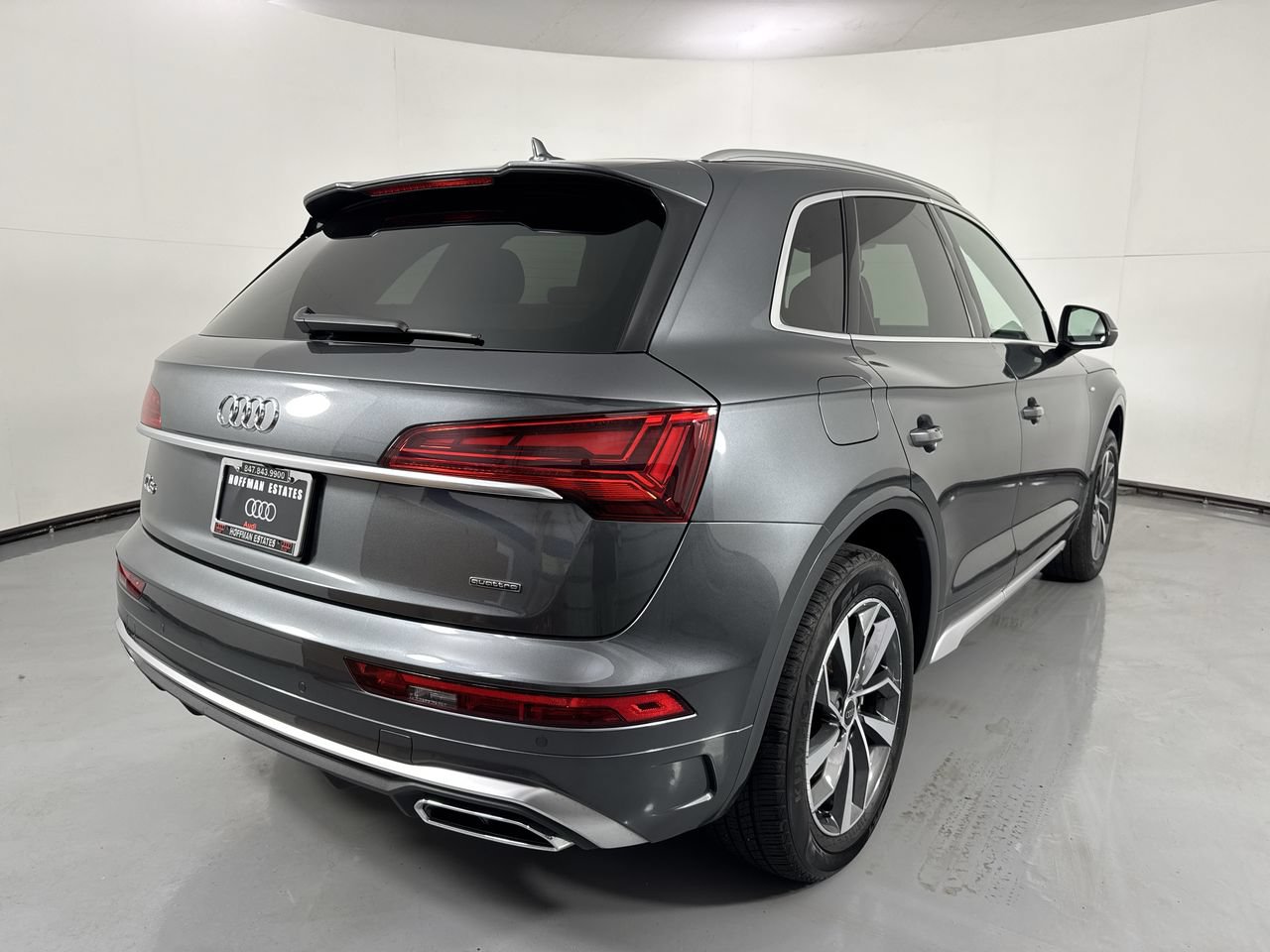 Used 2023 Audi Q5 2.0T Premium w/ Convenience Package AWD/4WD image 37
