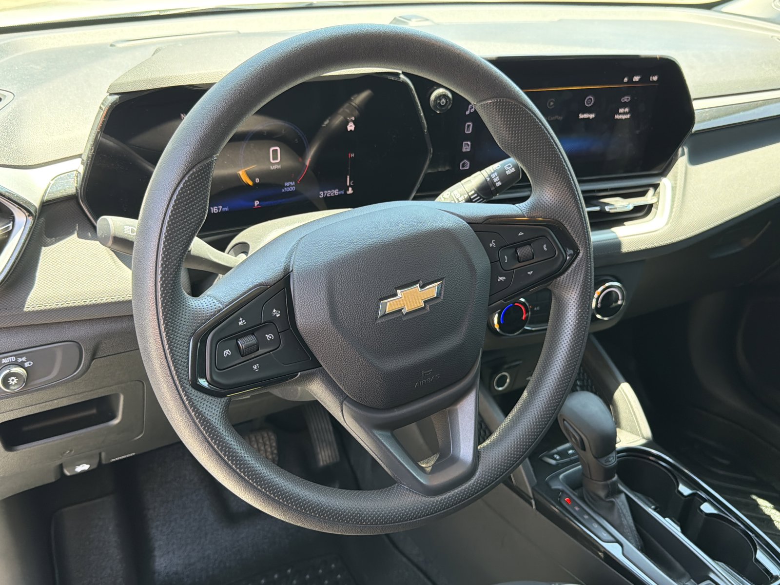 Used 2024 Chevrolet TrailBlazer LS w/ LS Convenience Package FWD image 17