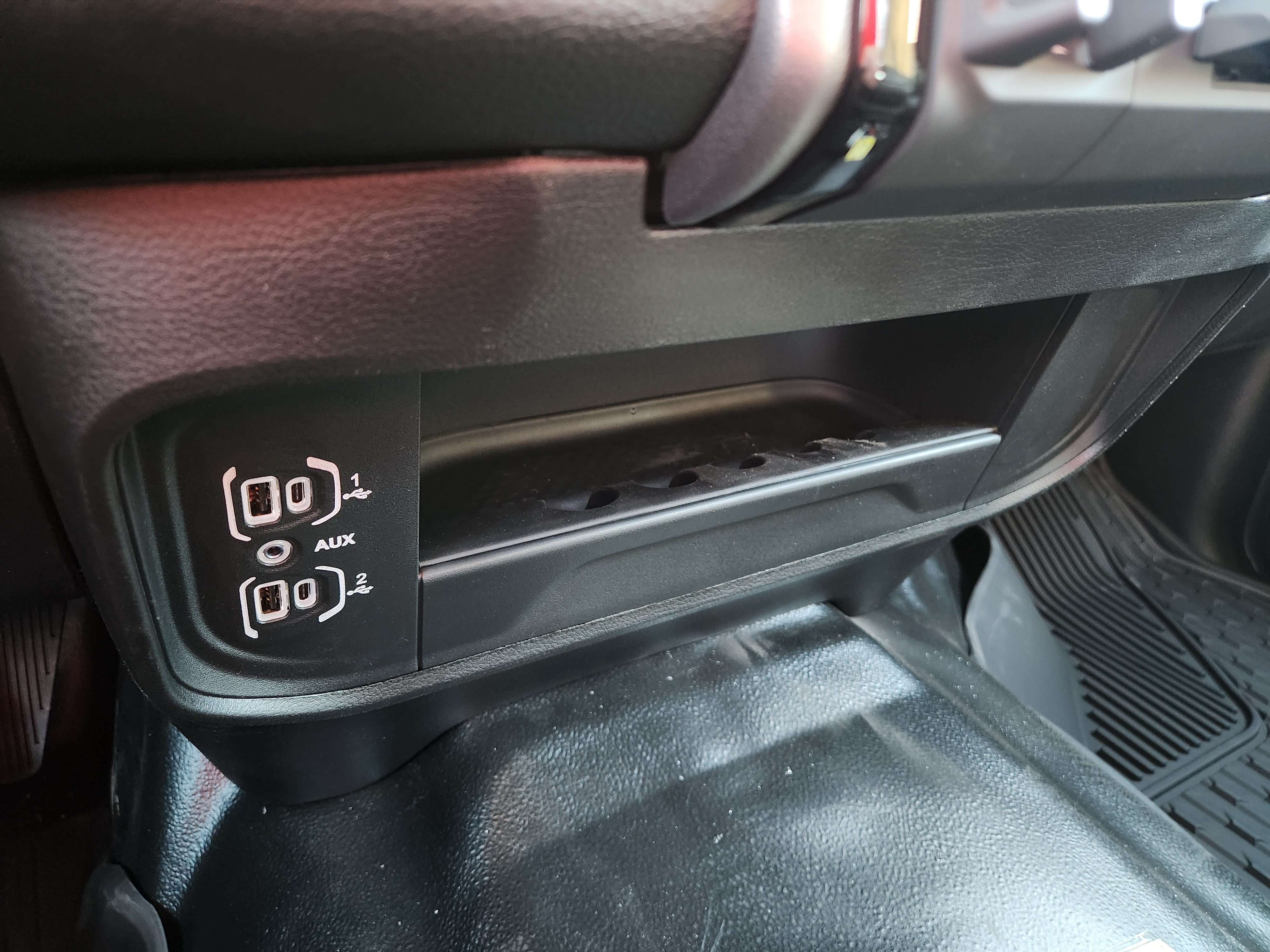 New 2026 RAM 2500 Big Horn AWD/4WD image 8