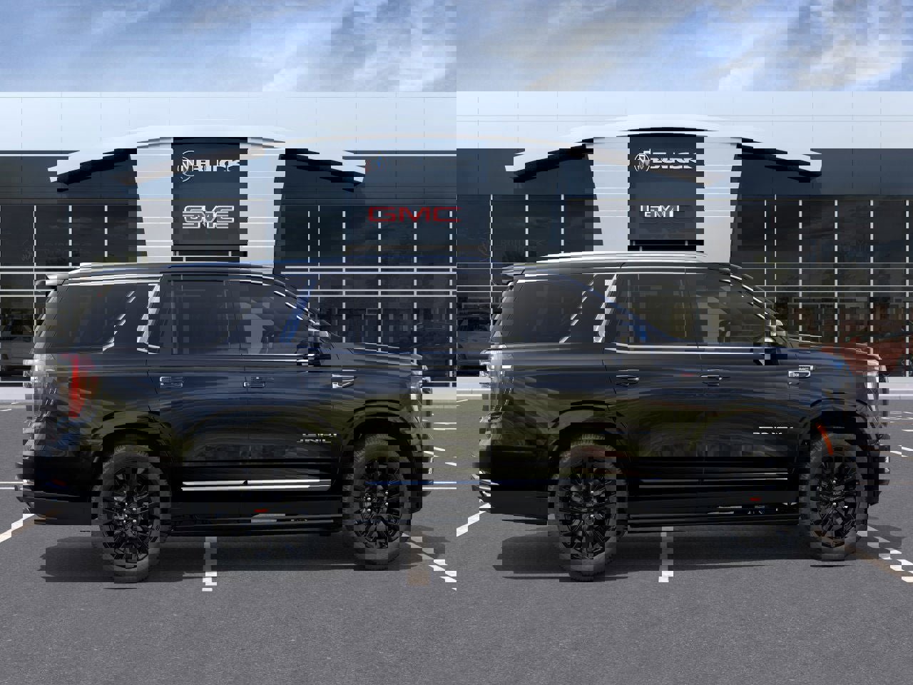 New 2025 GMC Yukon Denali w/ Sun & Power Step Package image 5