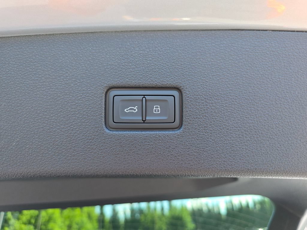 New 2026 Audi Q8 Prestige AWD/4WD image 13