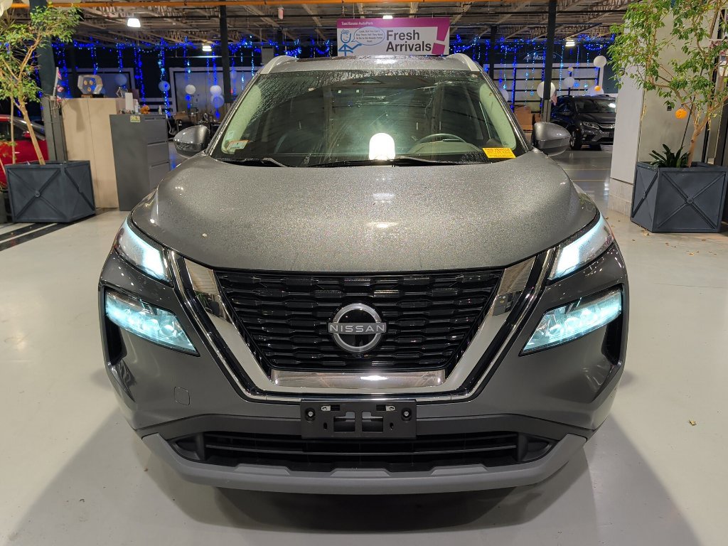 Used 2023 Nissan Rogue SV w/ SV Premium B Package AWD/4WD image 11