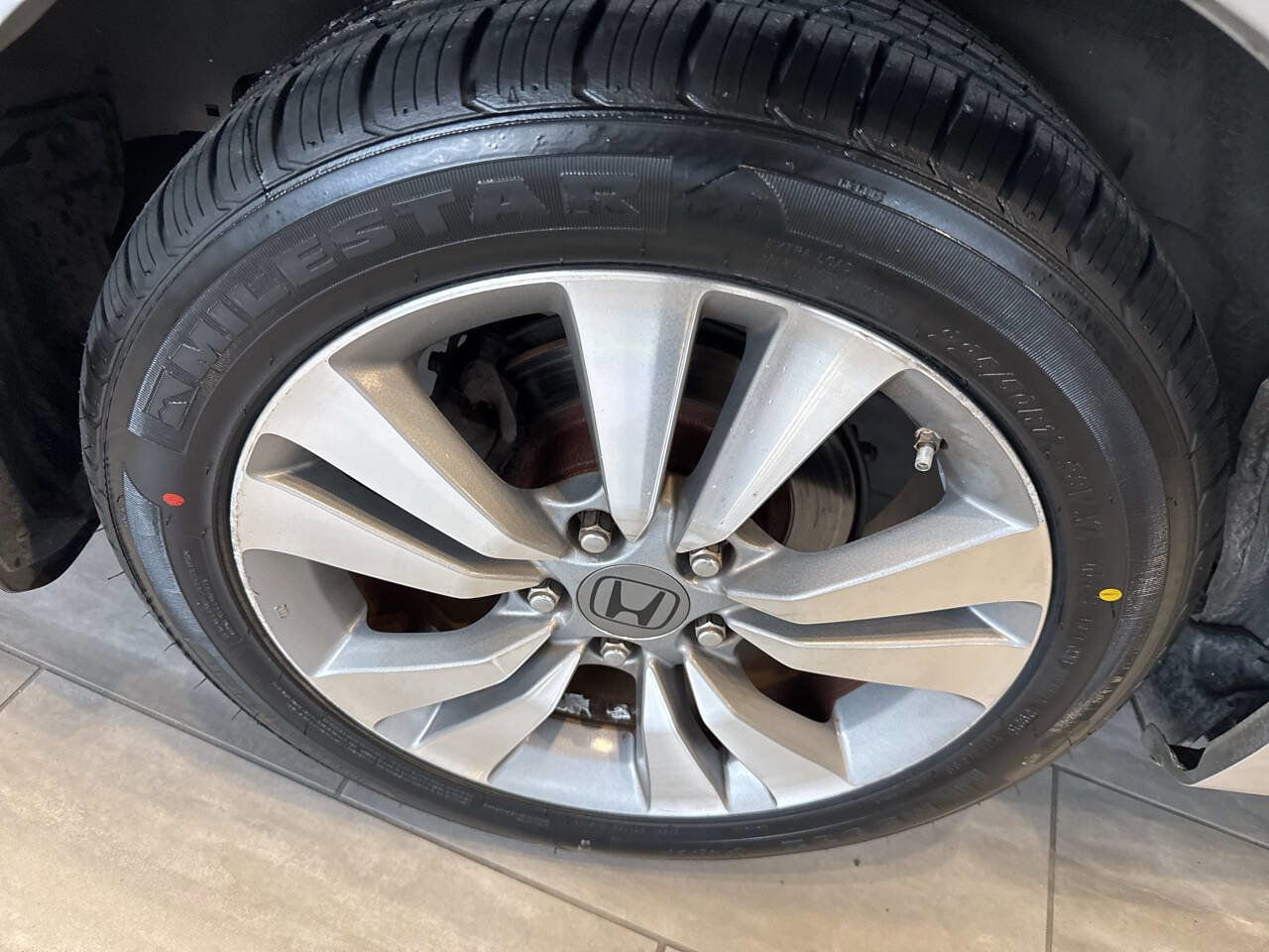 Used 2011 Honda Accord EX-L image 14