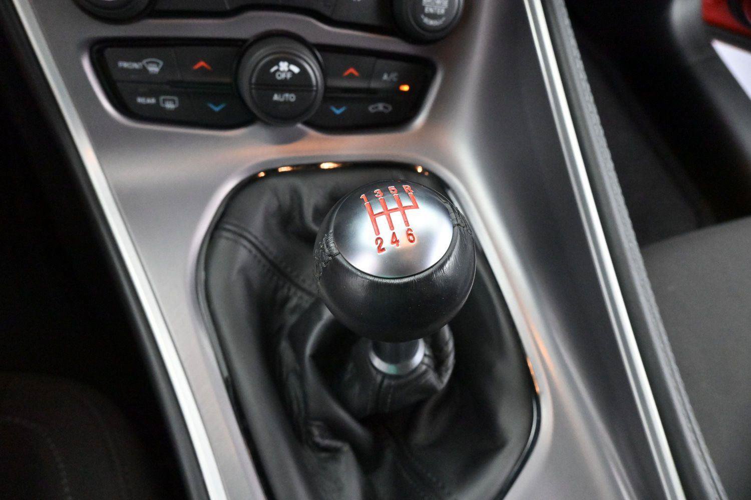 Used 2022 Dodge Challenger R/T Scat Pack RWD image 25