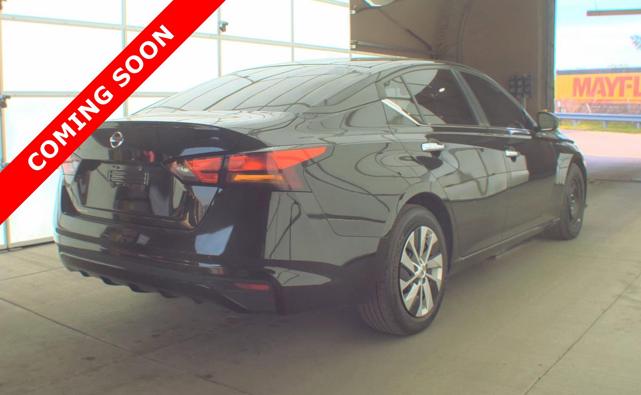Used 2022 Nissan Altima 2.5 S FWD image 3