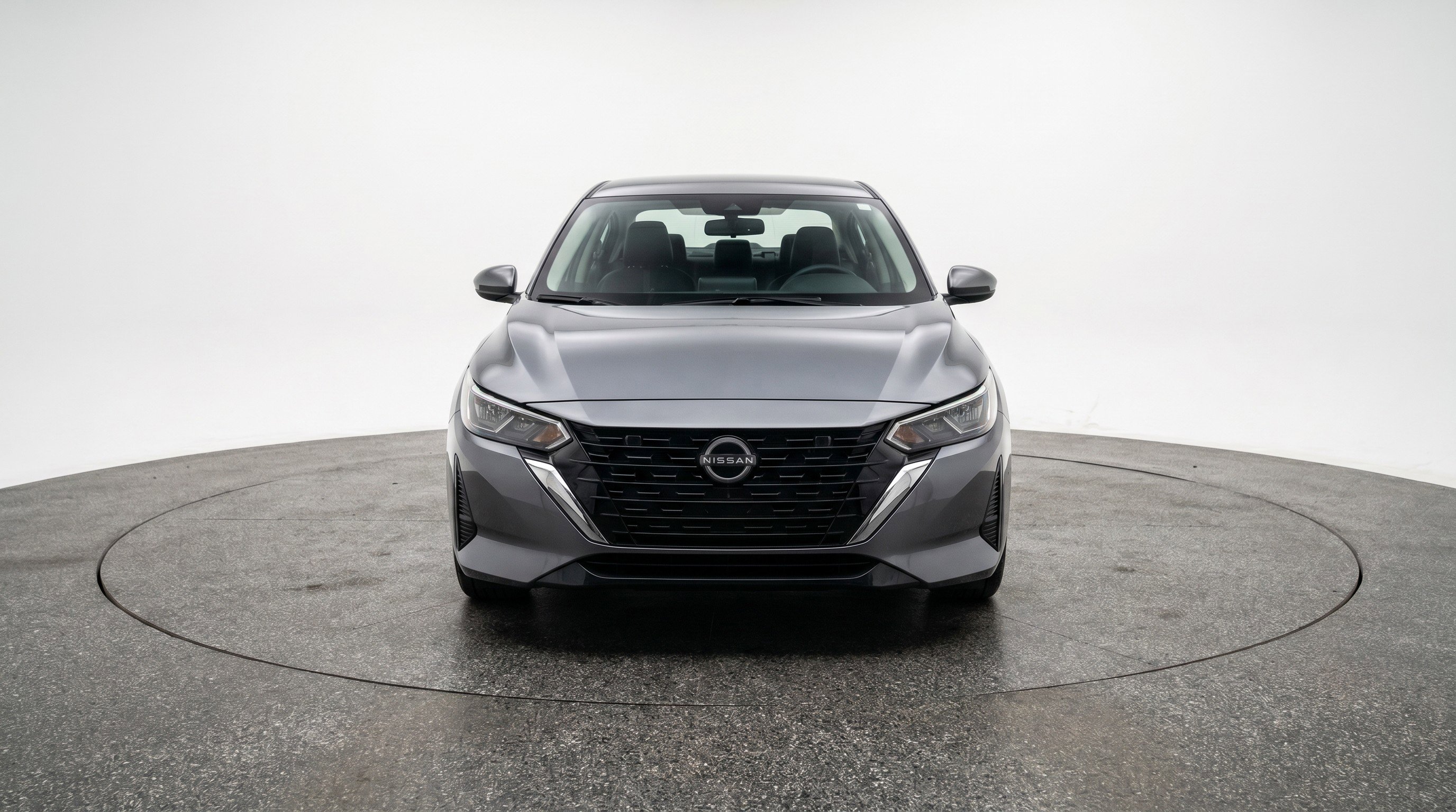 Used 2025 Nissan Sentra SV FWD image 2