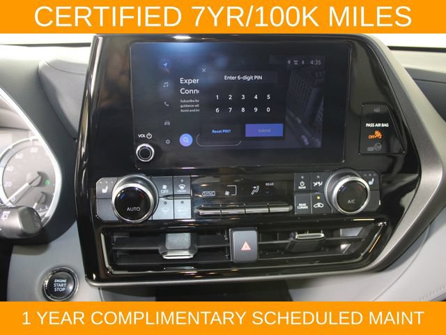 Used 2023 Toyota Highlander XLE FWD image 24