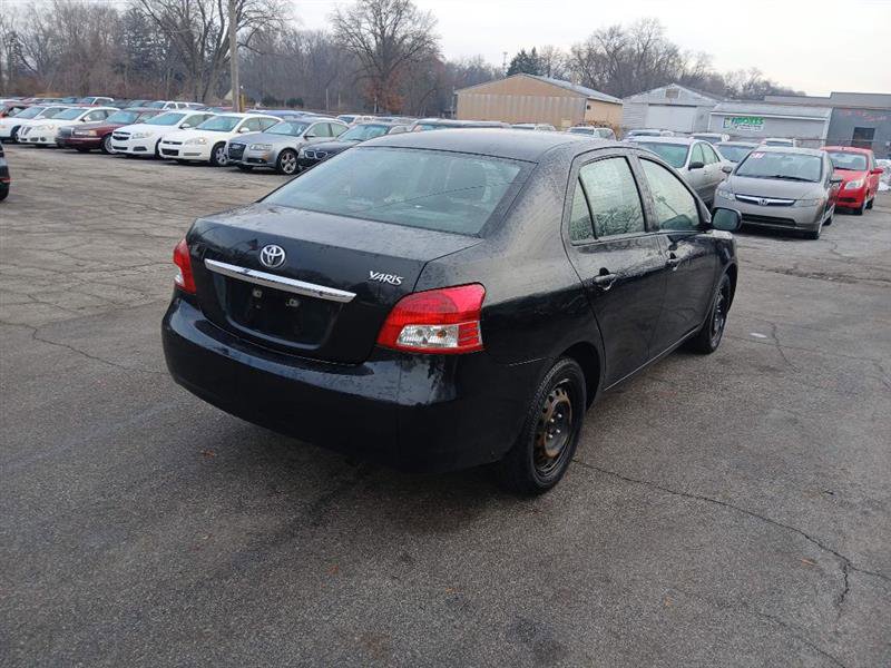 Used 2012 Toyota Yaris Sedan image 5