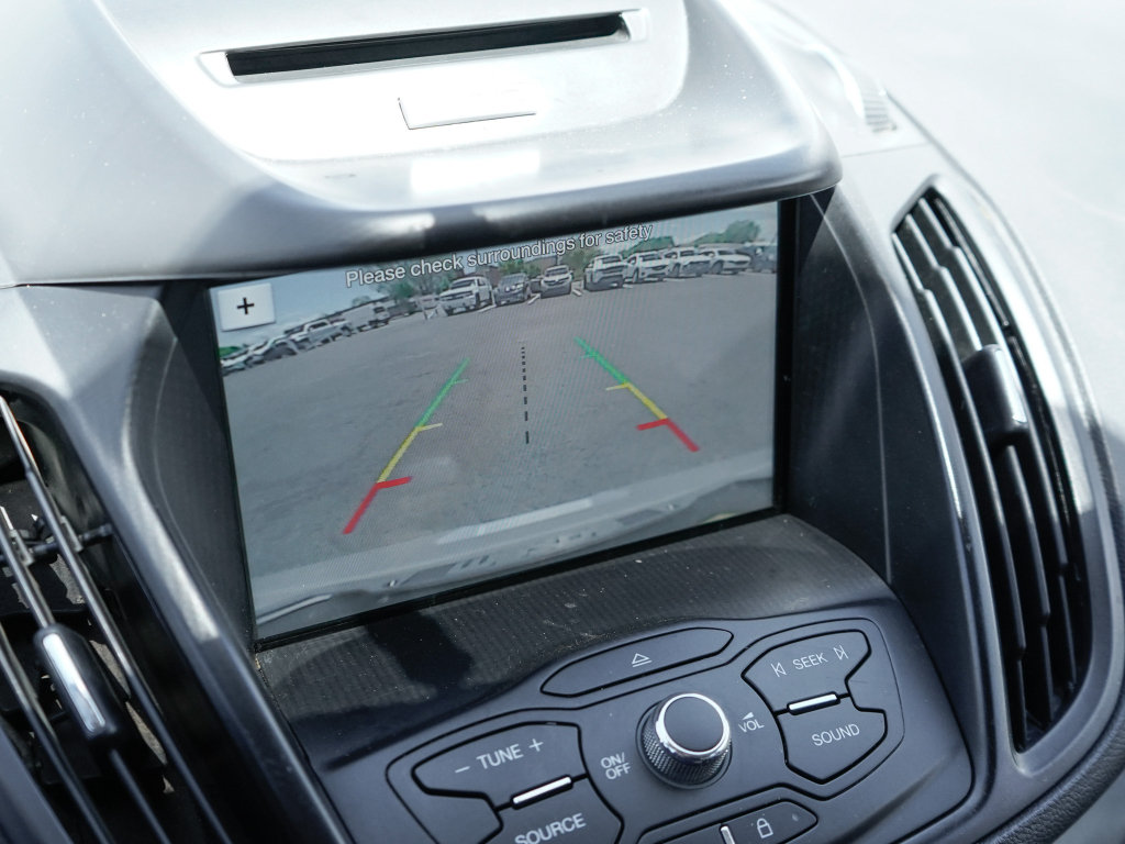 Used 2016 Ford Escape SE w/ Equipment Group 201A FWD image 23