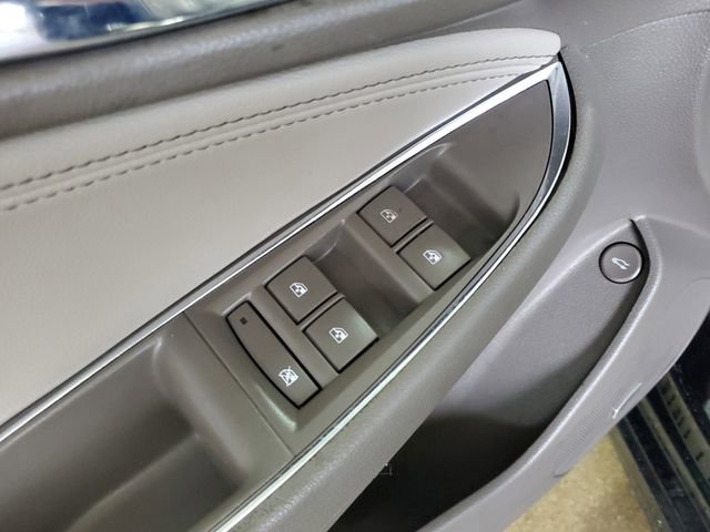 Used 2017 Chevrolet Cruze Premier image 21