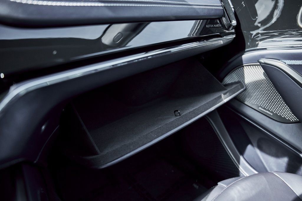 Used 2025 Aston Martin DBX 707 image 77