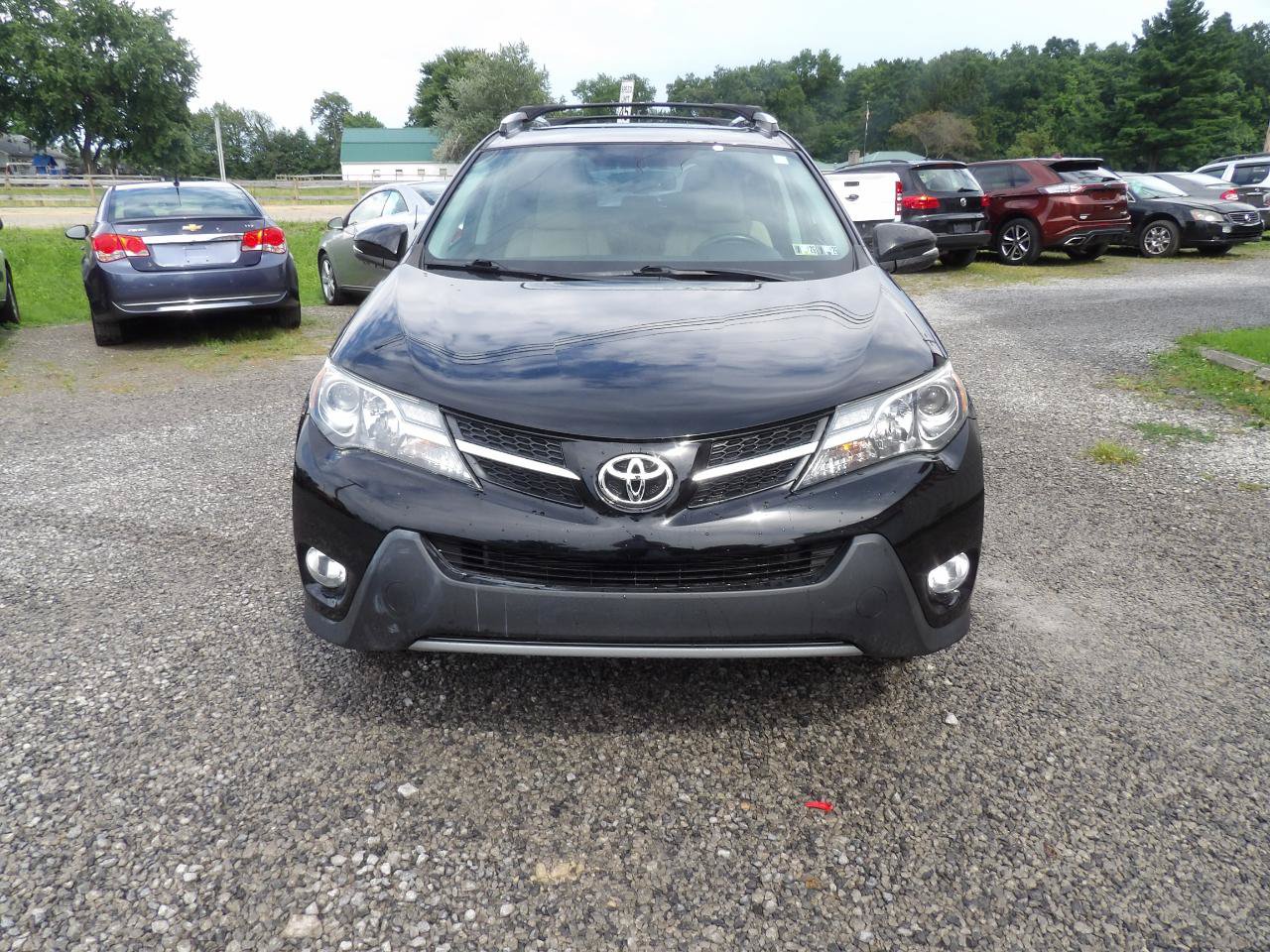 Used 2014 Toyota RAV4 Limited AWD/4WD image 2