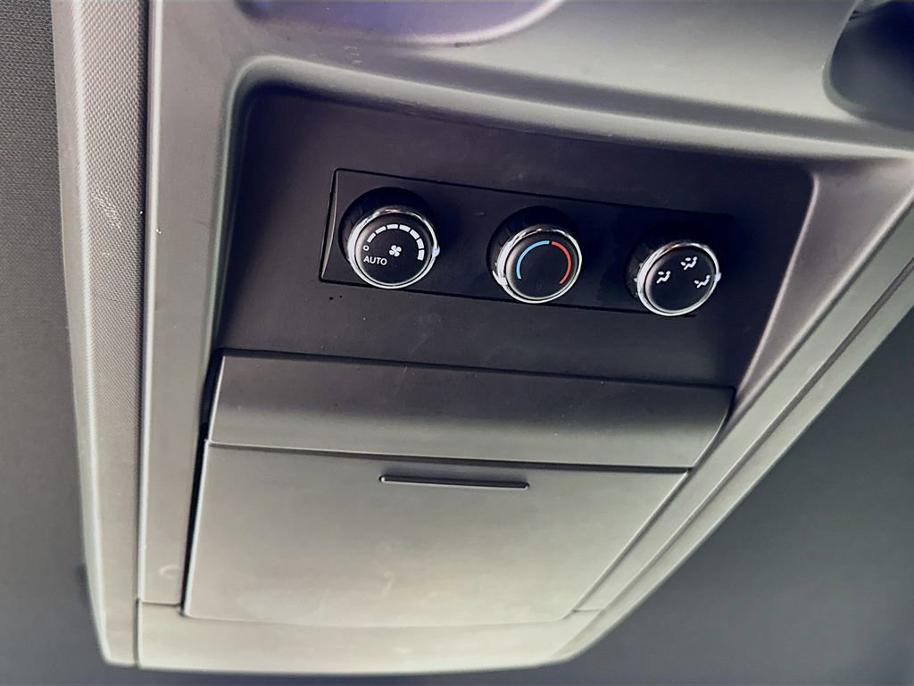 Used 2017 Dodge Grand Caravan GT FWD image 30
