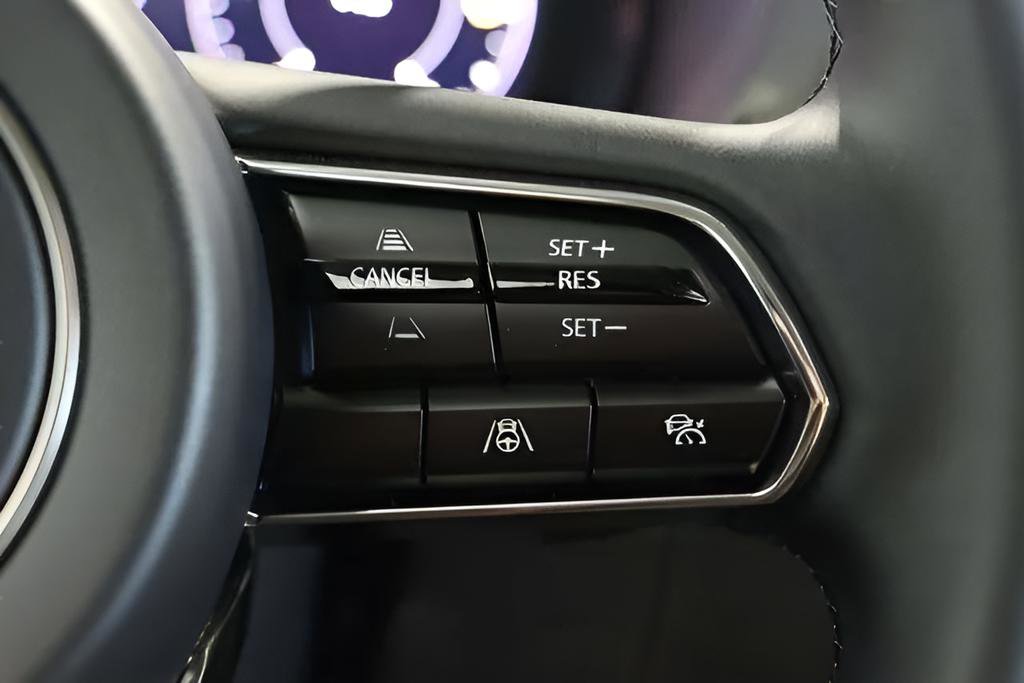 New 2025 MAZDA CX-70 Plug-In Hybrid w/ Premium Pkg AWD/4WD image 28