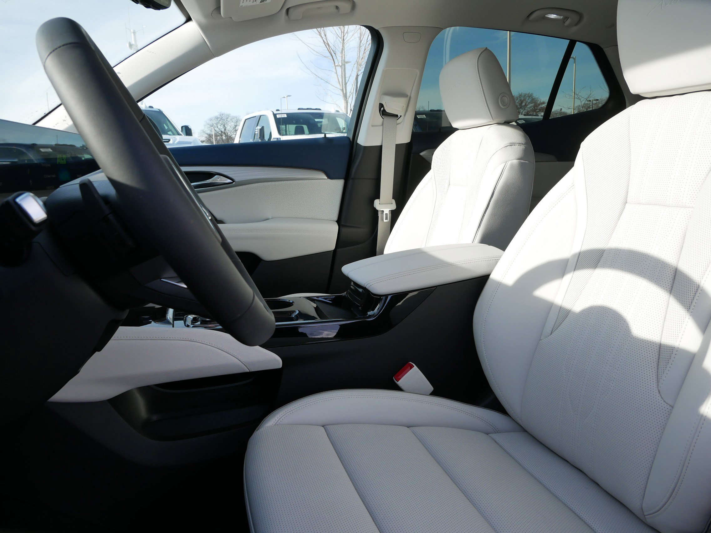 New 2026 Buick Envision Avenir image 4