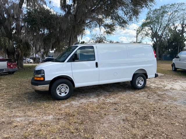 New 2026 Chevrolet Express 2500 w/ Driver Convenience Package RWD image 3