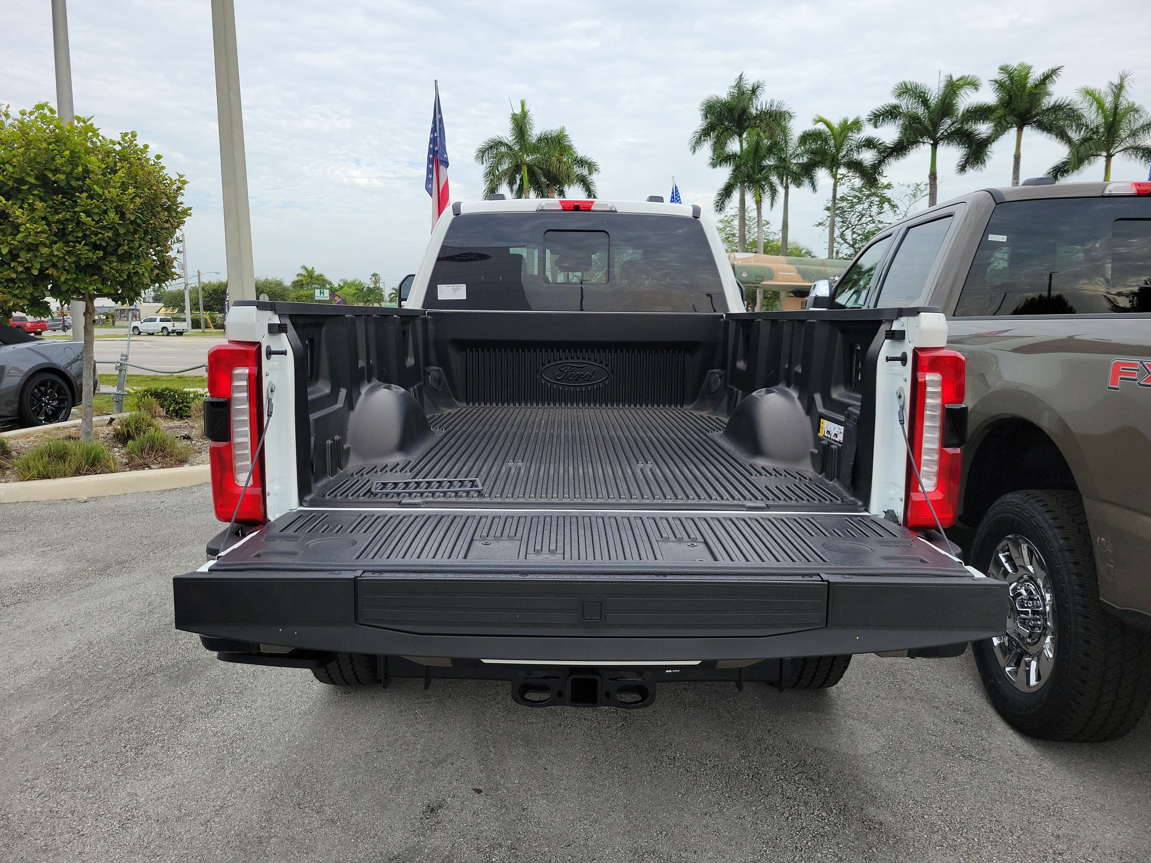 New 2026 Ford F350 King Ranch w/ FX4 Off-Road Package AWD/4WD image 14