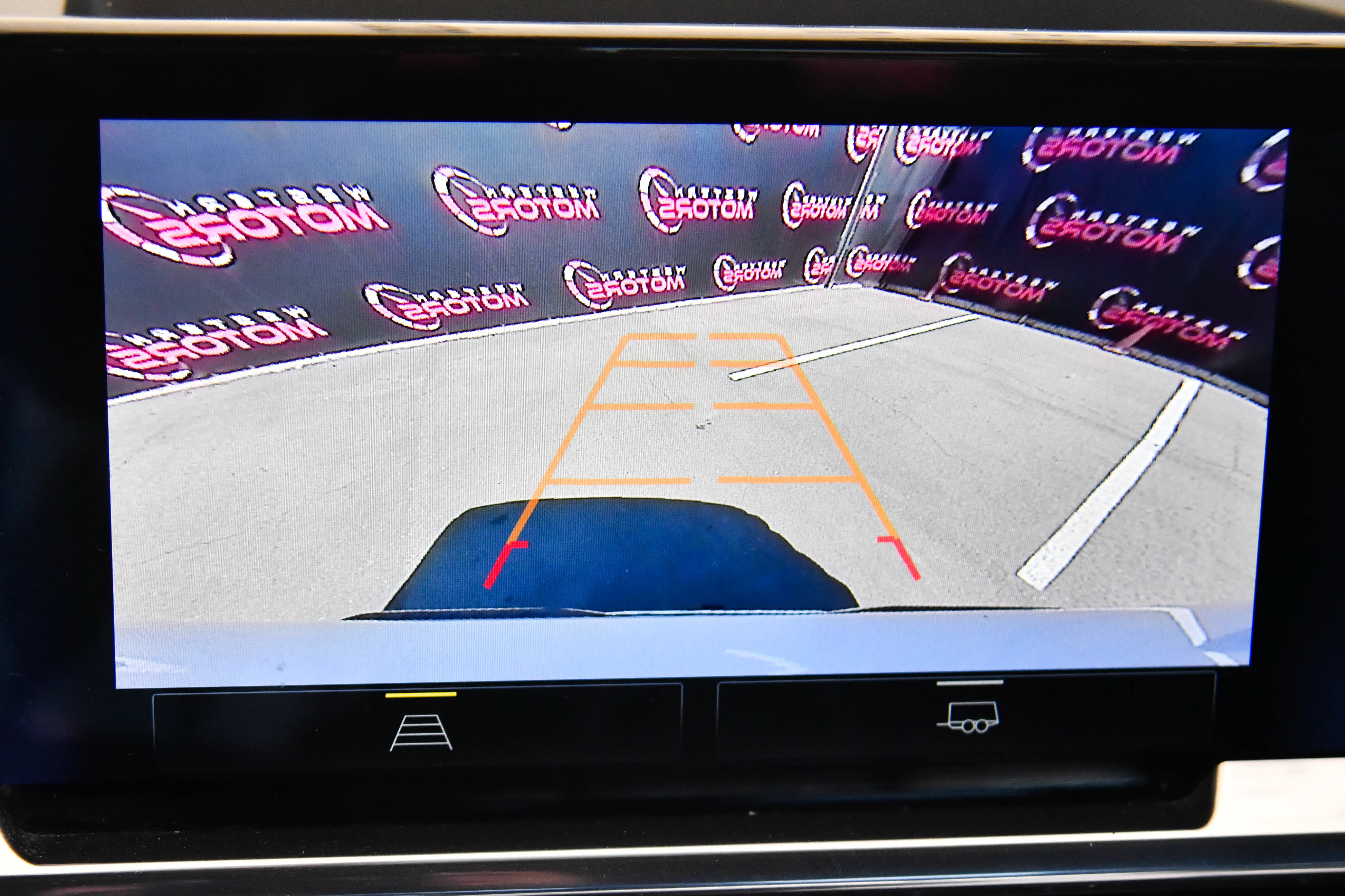 Used 2024 Chevrolet Silverado 1500 LT w/ Protection Package AWD/4WD image 18