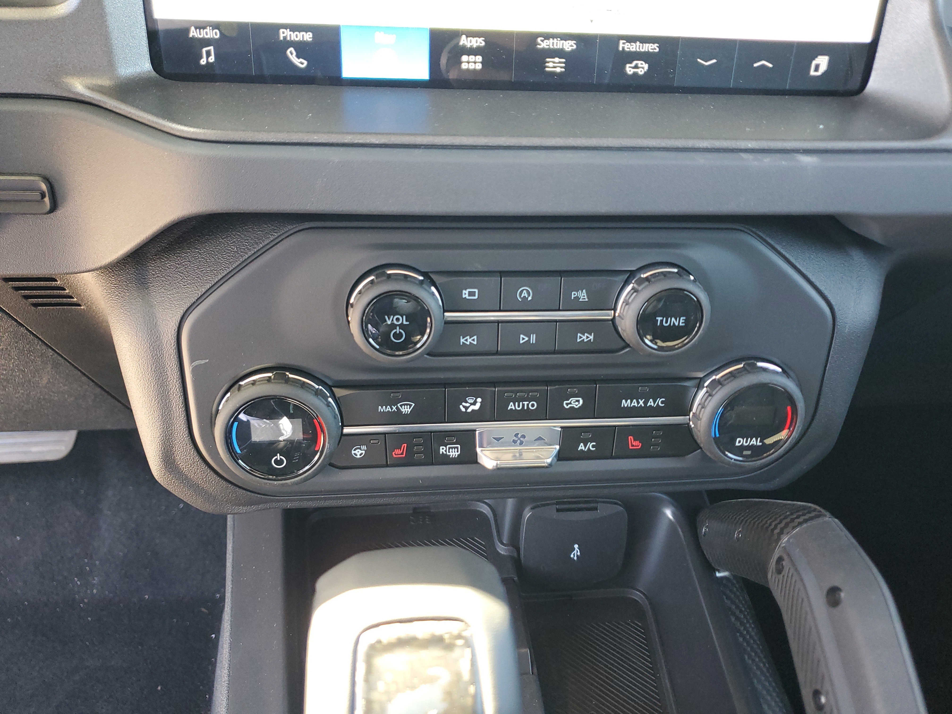 New 2025 Ford Bronco Raptor image 16