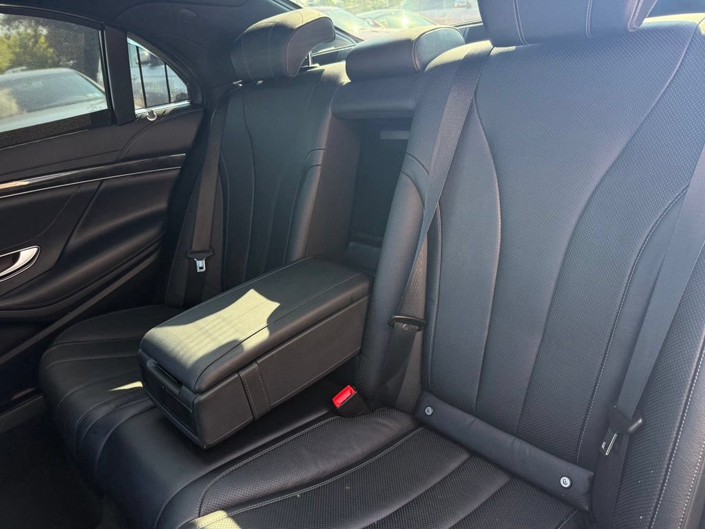 Used 2014 Mercedes-Benz S 550 Sedan image 34