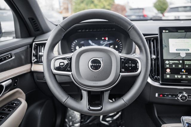 New 2026 Volvo XC90 B6 Plus w/ Protection Package Premier image 30