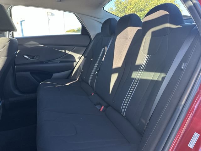 Used 2024 Hyundai Elantra SEL image 27