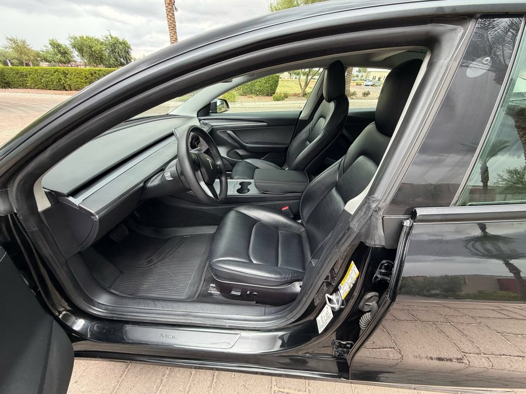 Used 2022 Tesla Model 3 RWD image 9