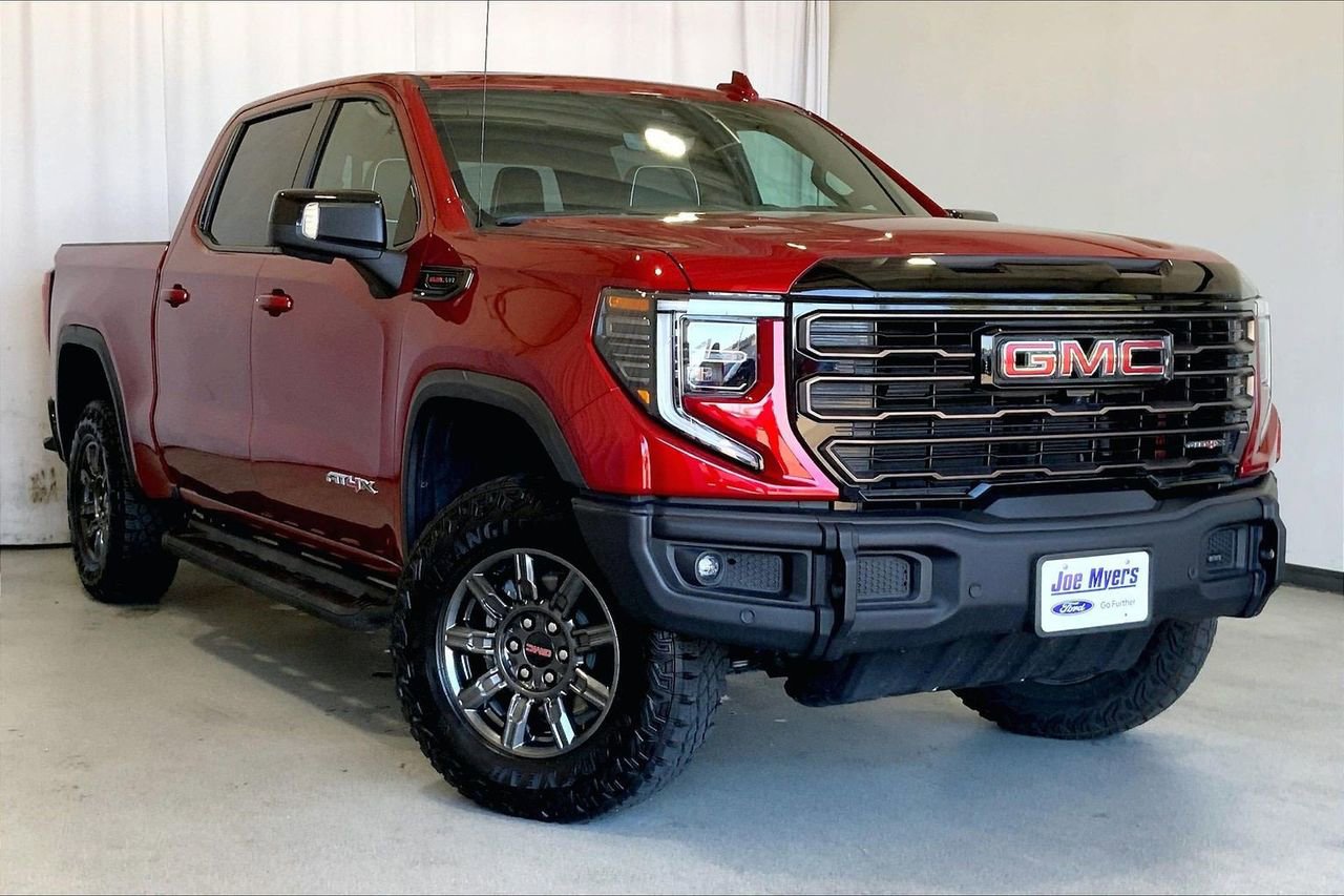 Used 2024 GMC Sierra 1500 AT4X image 1