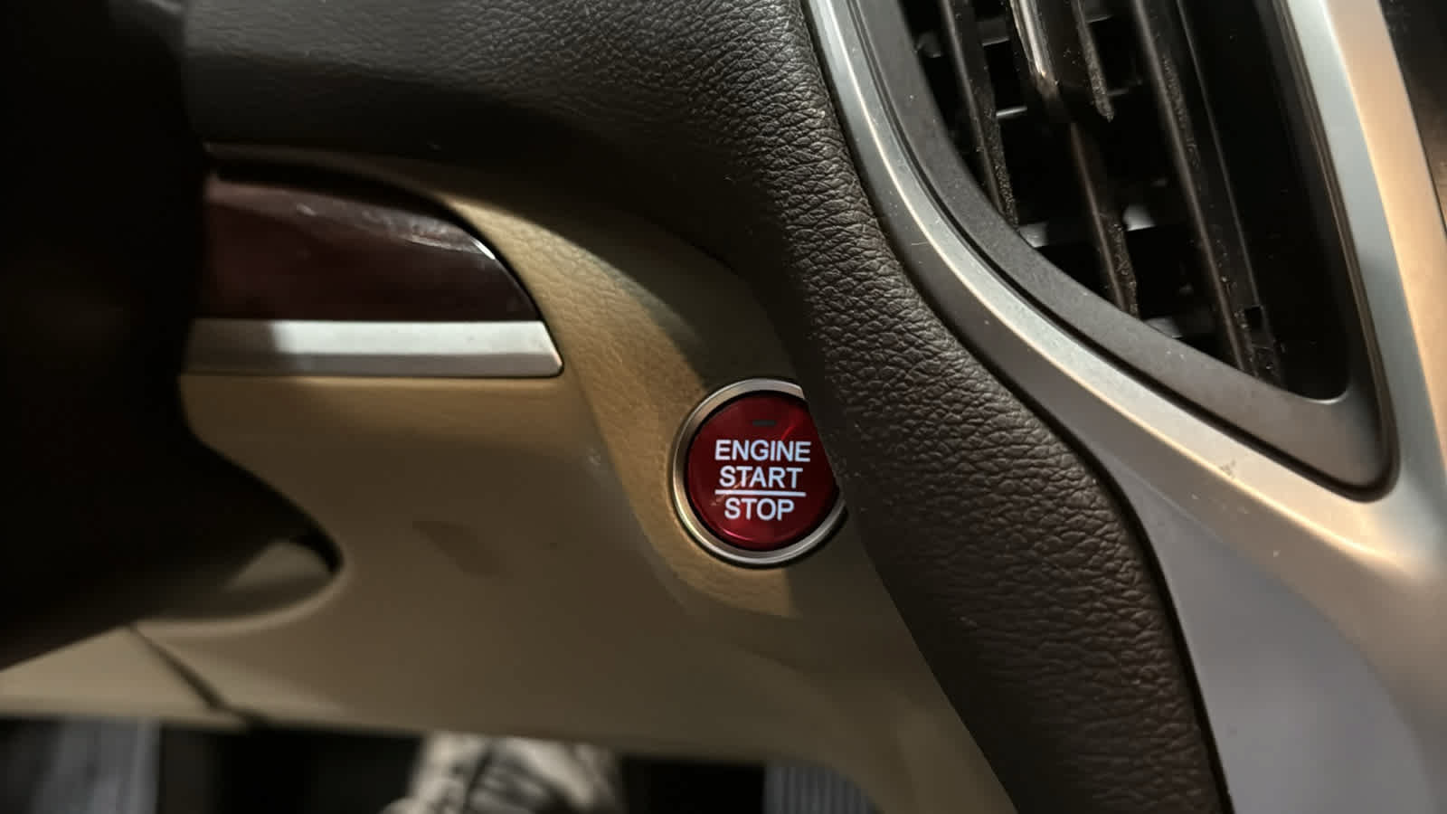 Used 2015 Acura TLX w/ Technology Package FWD image 19