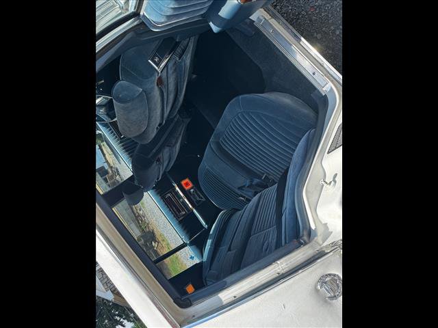 Used 1988 Cadillac Brougham Base image 34