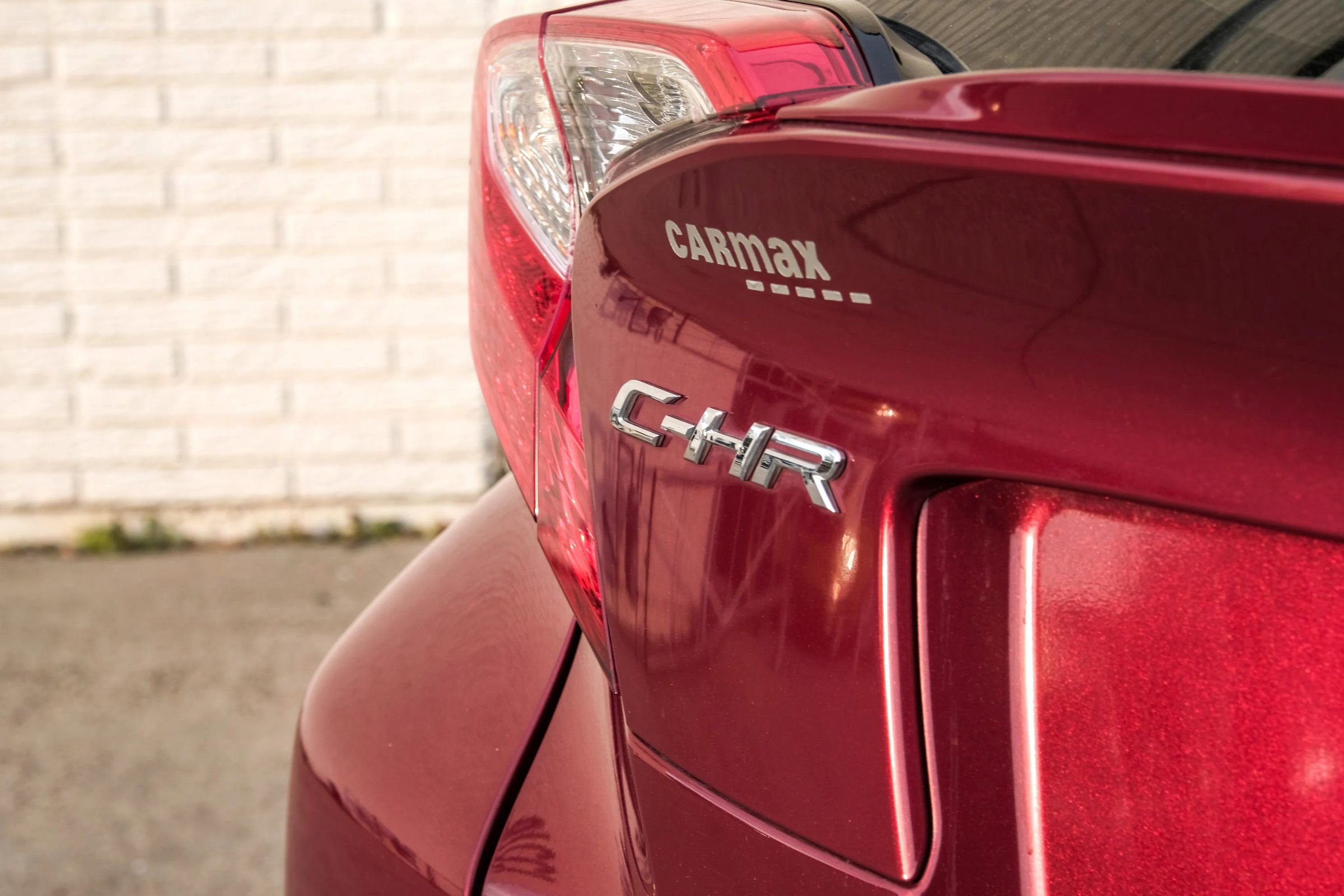 Used 2019 Toyota C-HR Limited image 48